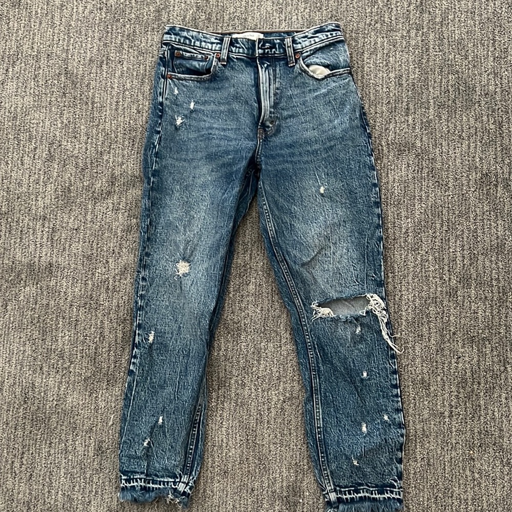 Abercrombie & Fitch high rise  ripped mom jeans. Size 27